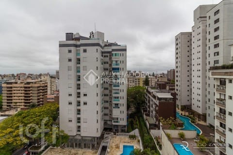 Image 20 - 253409